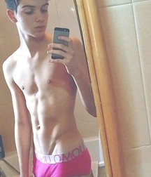 AA - Boys! 48 5d616a41b576b.jpg