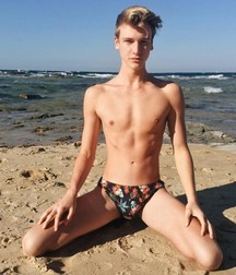 AA - Boys! 51 5d90c2f827ed8.jpg