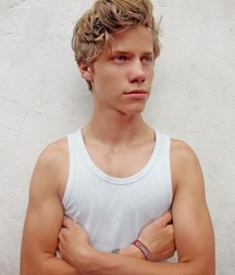 AA - Boys! 52 5d9909367f8f0.jpg