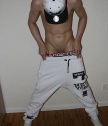 AA - Boys! 53 5d9a489c2ccc5.jpg
