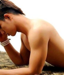 AA - Boys! 54 5da22d12a1011.jpg