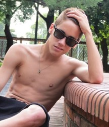 AA - Boys! 55 5da3a094a8b97.jpg