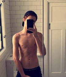 AA - Boys! 55 5da3a0d595aca.jpg