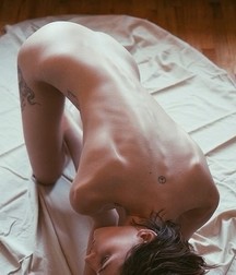 AA - Boys! 56 5dab8c3640eda.jpg