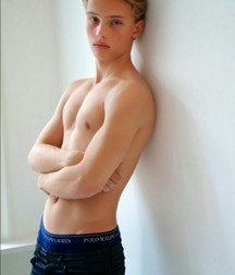 AA - Boys! 59 5db6046b51dad.jpg