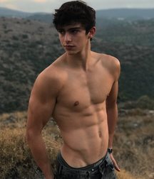 AA - Boys! 64 5dd1ca60d74a2.jpg