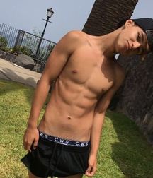 AA - Boys! 65 5dd5fbfb76b7c.jpg