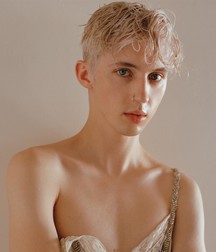 AA - Beautiful boys! 1 5dd94eb1dd15a.jpg