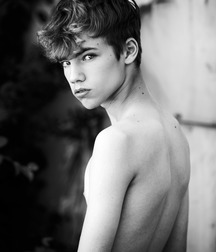 AA - Beautiful boys! 1 5dd94ec865b85.jpg