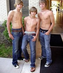AA - Beautiful Boys! 2  5dd9dec1a4464.jpg