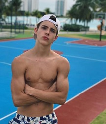 AA Vid - Boys! 68 5de06aaa7a29d.jpg