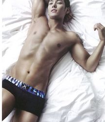 AA - Boys! 69 5de3258a36f28.jpg