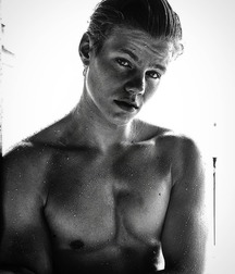 AA  Boys! 70 5de47a6082d0f.jpg