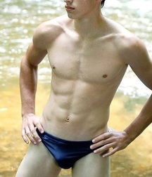 Sexy Speedos 5ba9fe5a7b6a0.jpg