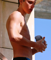 Sexy Speedos 5ba9fe62bf874.jpg