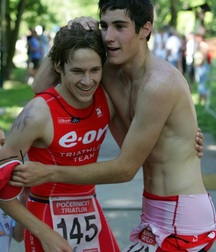 Admirable Athletes  5cb5b406ce271.jpg