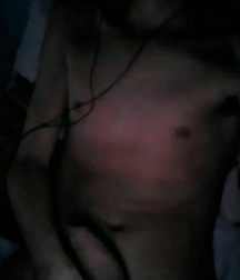 Some Pics of me 5b350de7d54cd.jpg