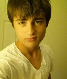 Benjamin Lally Full Gallery Gay Tube 60da1d942b011.jpg