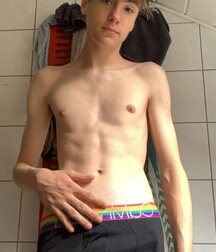 French Tiktok math.yeux maxence hots pics twink tube 613c8f982885c.jpg