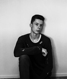 abricosa model cam boys porn 614f2210cc61f.jpg