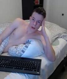 abricosa model cam boys porn 614f22513c808.jpg