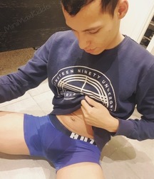 Diaper boy wetting his pants 5b21745fe4291.jpg
