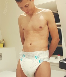 Love diapers  5b41d3e834900.jpg