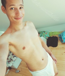 Love diapers  5b41d3fba85a4.jpg