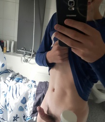 Handy-Selfies 5b37bfbf8792e.jpeg