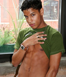 Aron 01 5b5d8d0b5669f.jpg