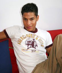 Aron 2 5b5d8db7ab85f.jpg