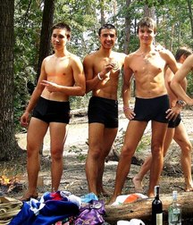 hotties 01 5b82f75084955.jpg