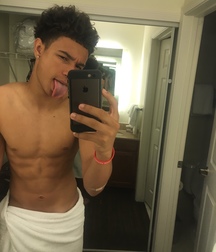 sweet selfies 03 5b82f7d7ccc75.jpg