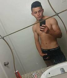 Sweet Selfies 04 5b83075916c56.jpg