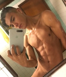 Sweet Selfies 04 5b83076ab99b4.jpg