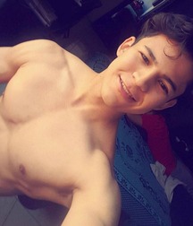 Sweet Selfies 04 5b830784820ed.jpg