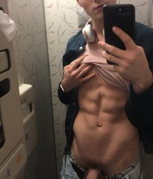 Sweet Selfies 05 5b830b243d9c2.jpg