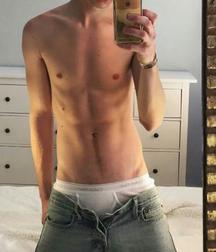 Sweet Selfies 05 5b830b42c7ea9.jpg