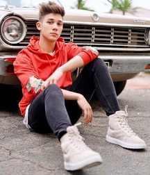 yngboys love daddies1 5b59ac7a7433e.jpg