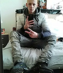 boys lusting for daddies10 5b5db729d5e9b.jpg