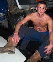 boys hard for daddies500 5be9ca3d99a0b.jpg