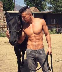 boys hard for daddies500 5be9ca4f9df4d.jpg