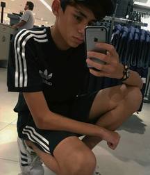 hotlads9 5b2a165f68c10.jpg
