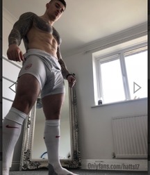 hotlads9 5b2a1662783db.jpg