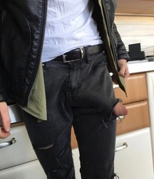 I'm in love with Chris Diamond's big cock 5b2ad7cfbb61d.jpg