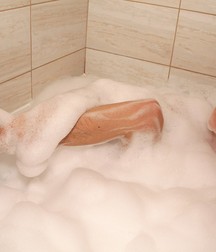 Boy In The Bath 5b564bc34f5d2.jpg