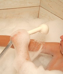 Boy In The Bath 5b564bd7cb078.jpg