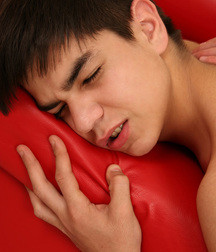 When Hot Boys Are Alone 5b5662f06dceb.jpg
