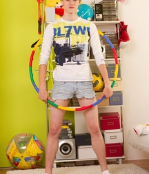 Kinky Kevin in his sexy shorts 5b568960eba42.jpg