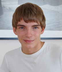 Uploaded by:emotwink 5b57752e3b51c.jpg